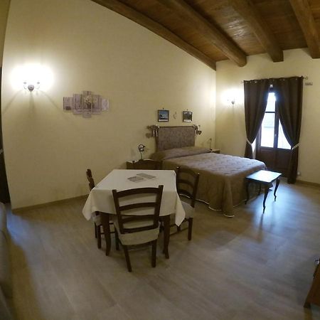 Agriturismo Locanda Dei Cacciatori Dogliani Εξωτερικό φωτογραφία