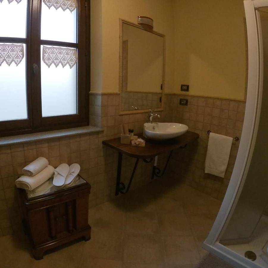 Agriturismo Locanda Dei Cacciatori Dogliani Εξωτερικό φωτογραφία