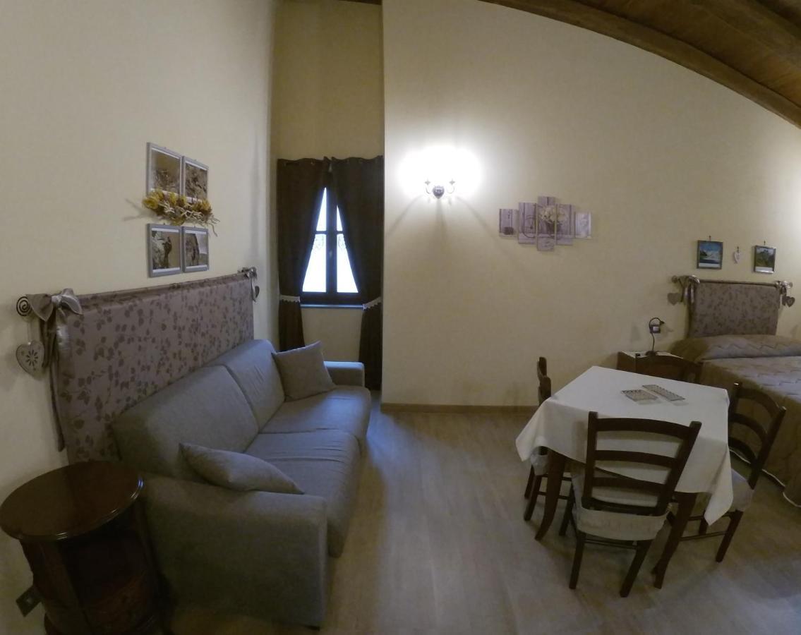 Agriturismo Locanda Dei Cacciatori Dogliani Εξωτερικό φωτογραφία